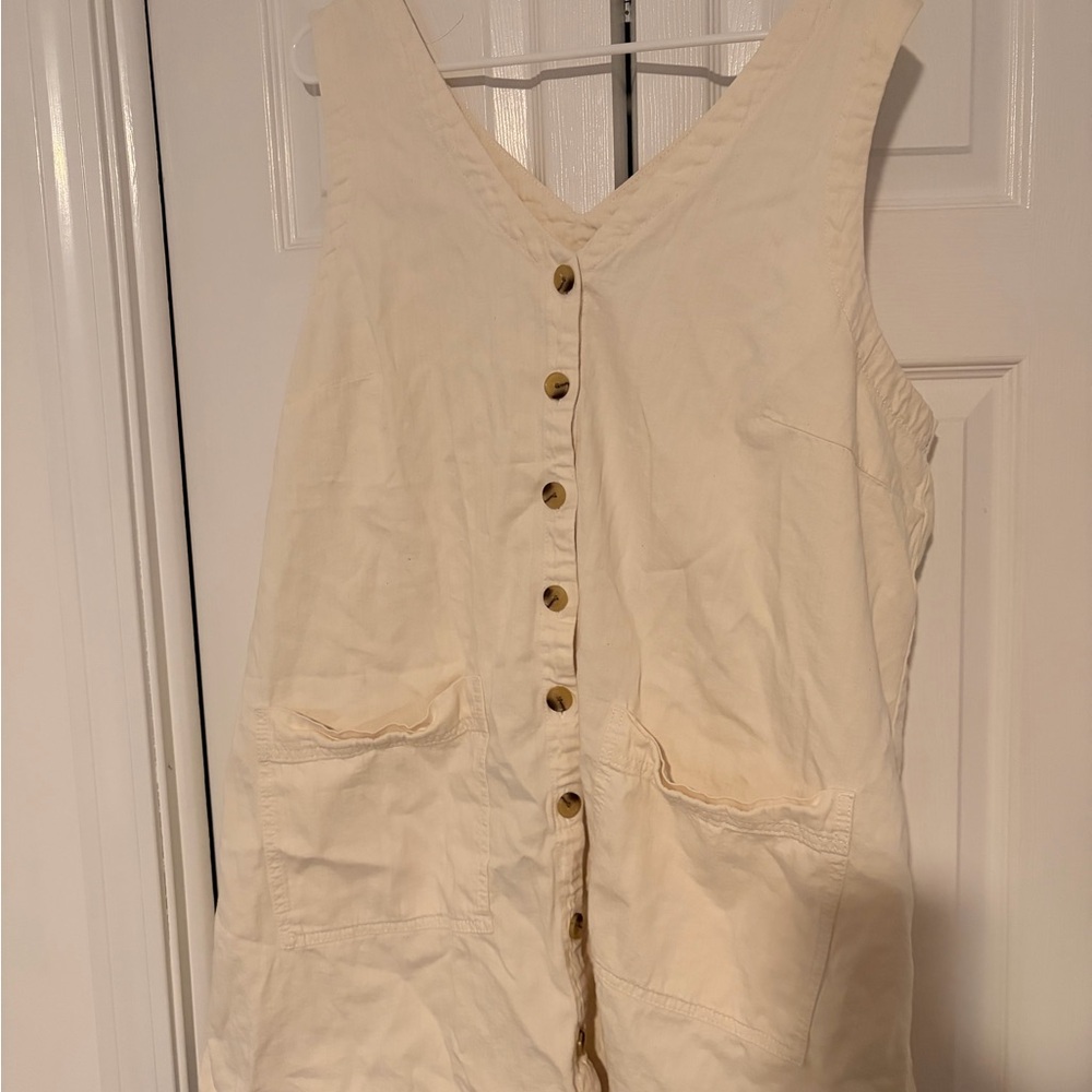 Old Navy Cream Sleeveless Dress
